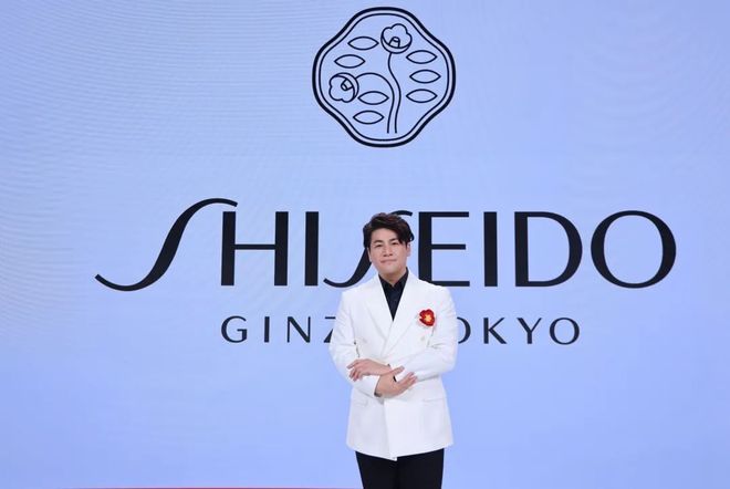 美妆内卷从全新「红腰子」看肌肤抗老赛道跃迁mg不朽情缘游戏网站登录科研长期主义破局(图3)