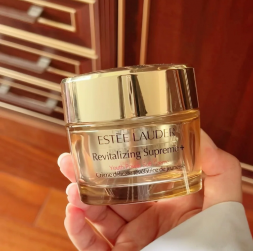 “滋润与透亮”于一身的美白产品深度解析不朽情缘游戏网站登录2026年线款集(图2)